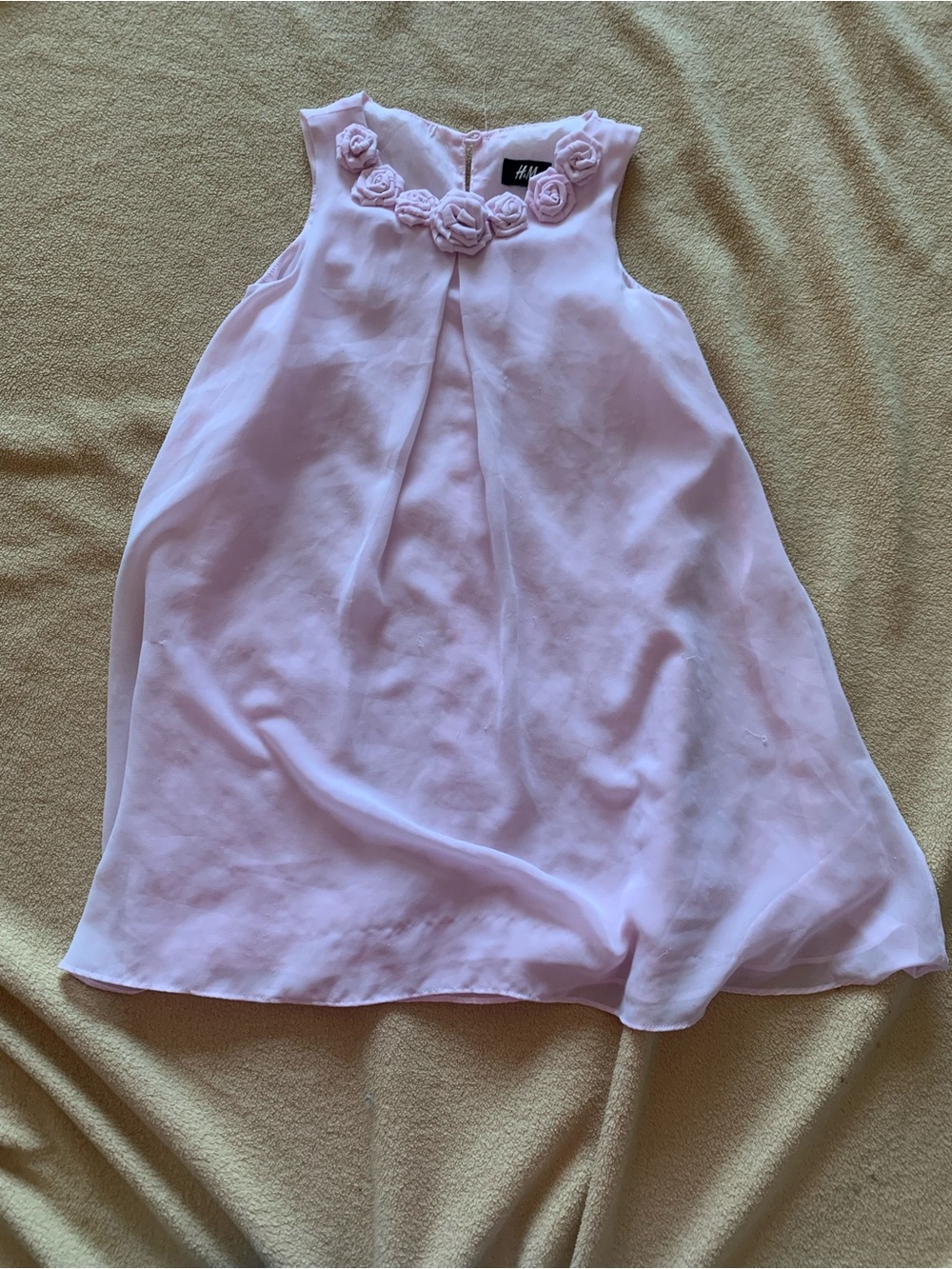 H&M Pale Pink Rosette Neckline Girls Formal Dress age 6